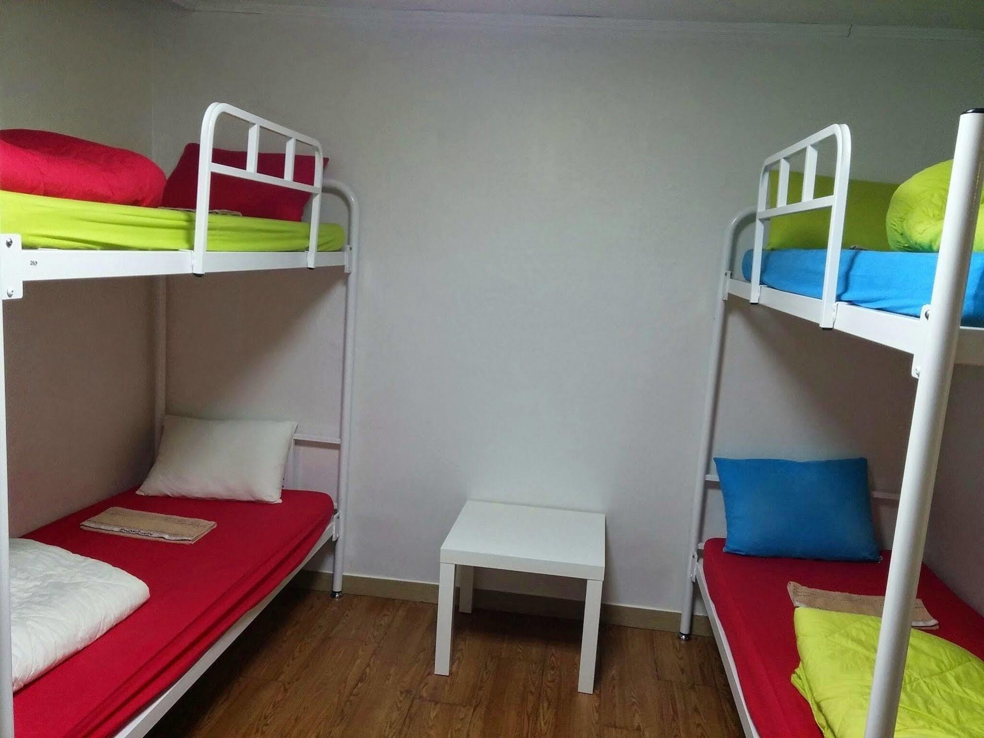 Zzzip Guesthouse In Hongdae Seul Dış mekan fotoğraf